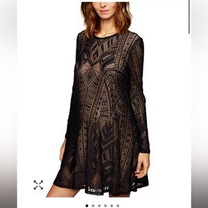 BCBGMaxAzria Maternity Dress Size Small